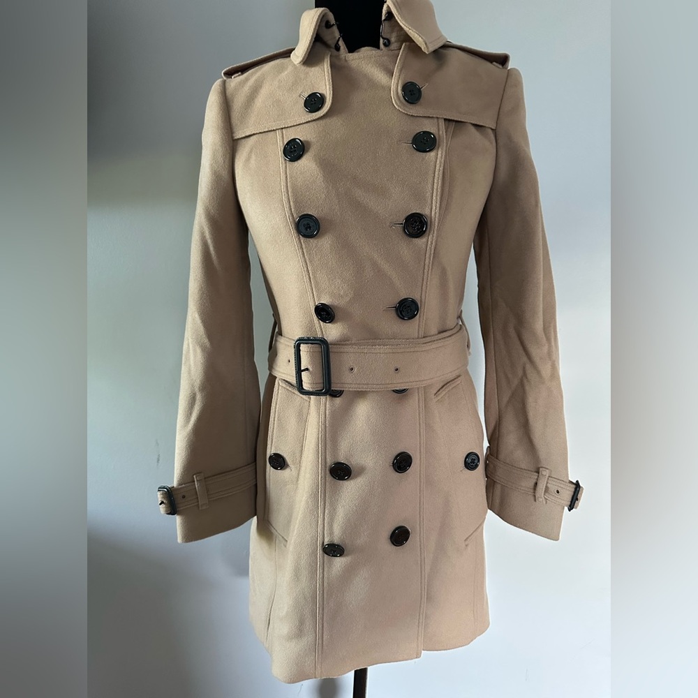 Burberry London England ‎ Cashmere/ Wool coat - Picture 2 of 12